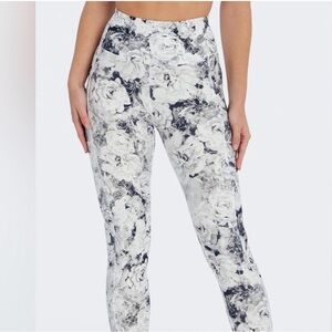 Balance Collection Light Gray Active Leggings - Gray